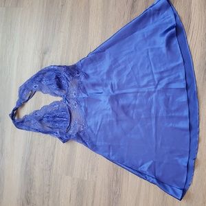 Women's size medium Victoria's Secret nightie